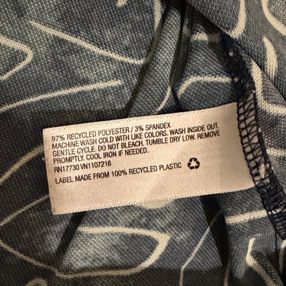 Men’s Blue Geometric Polo Shirt XL - Picture 3 of 5